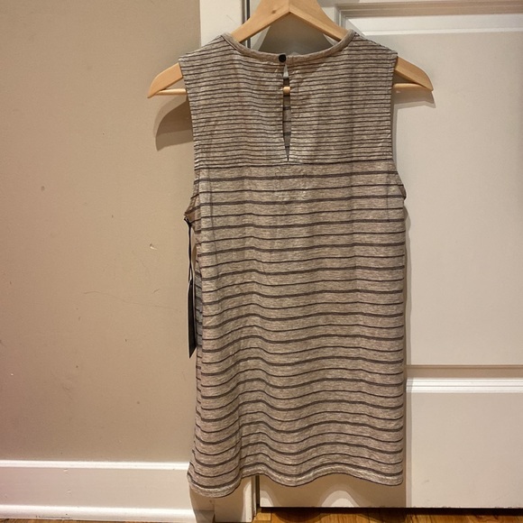 Tank top - Picture 2 of 2